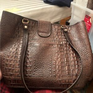 Elegant Brown Crocodile-Embossed Tote Bag